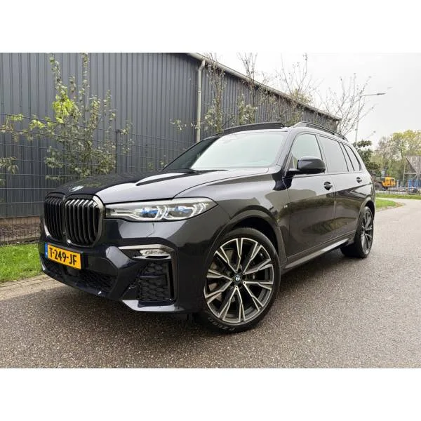 BMW X7 (2021) — foto 1