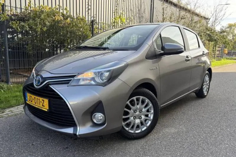 Toyota Yaris (2015)