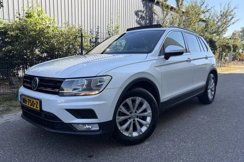 Volkswagen Tiguan (2017)