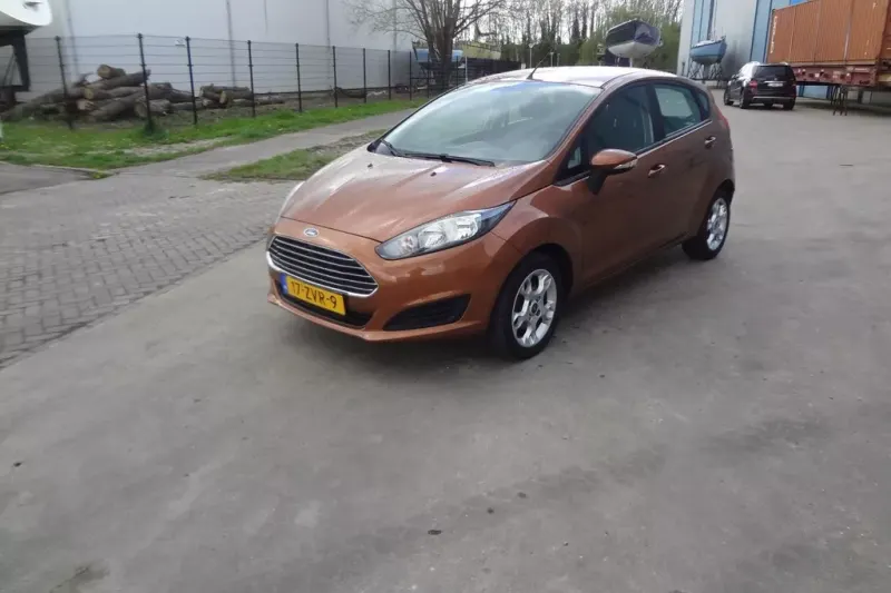 Ford Fiesta (2013)