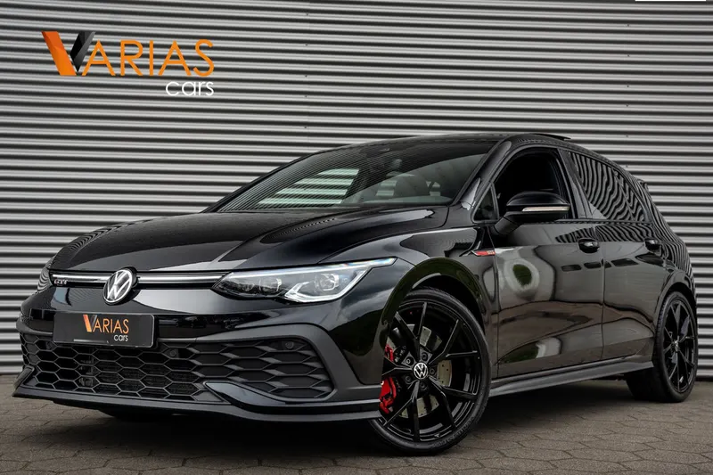 Volkswagen Golf (2022)