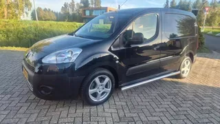 Peugeot Partner (2012) — foto 1