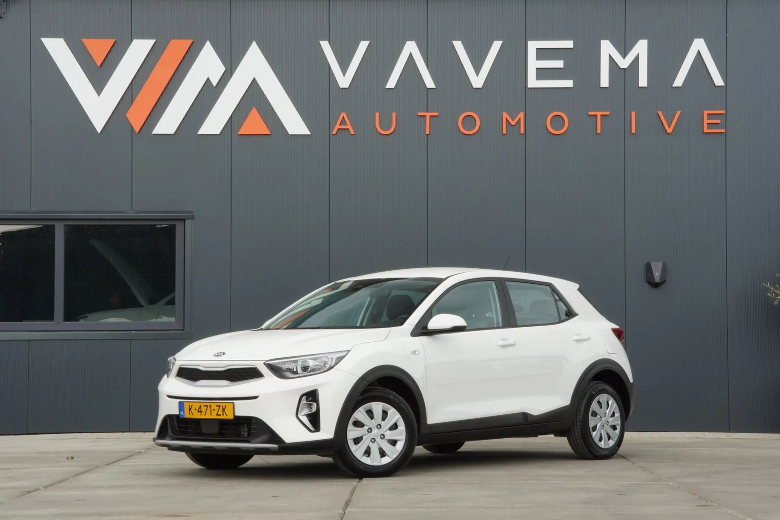 Kia Stonic (2021) — foto 1