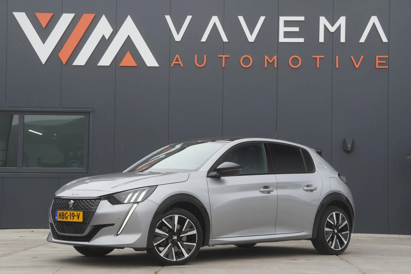 Peugeot 208 (2020) — foto 1