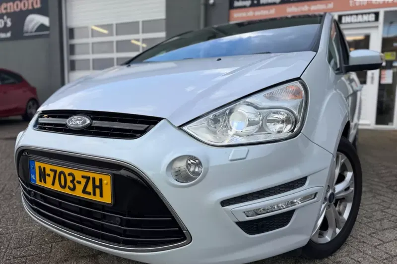 Ford S-Max (2012)