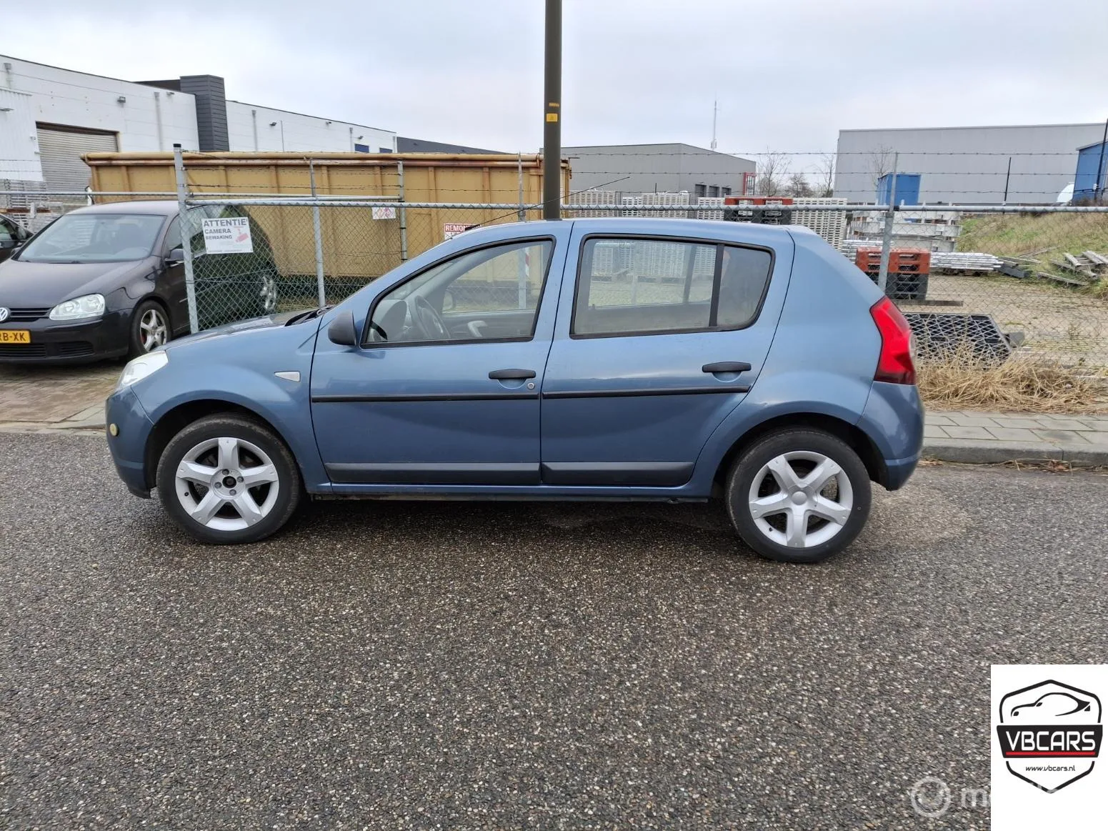 Dacia Sandero (2009) — foto 1
