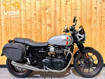 Triumph Street Twin (2016) — foto 1