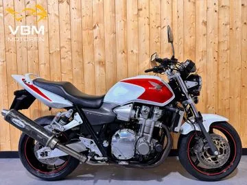 Honda CB 1300 (2004) — foto 1