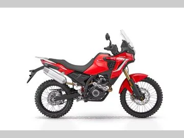 QJ Motor SRT 125 DX (2026) — foto 1