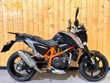 KTM 690 Duke (2012) — foto 1