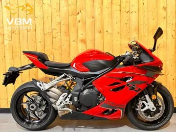 QJ Motor SRK 921 RR (2026) — foto 1