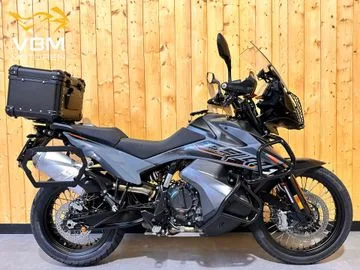 KTM 890 Adventure (2023) — foto 1