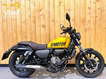 QJ Motor SRV 125 (2024) — foto 1