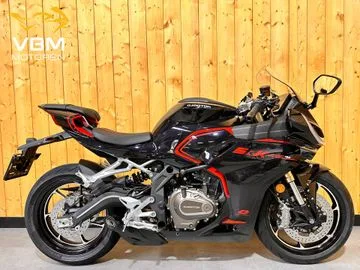 QJ Motor SRK 421 RR (2026) — foto 1