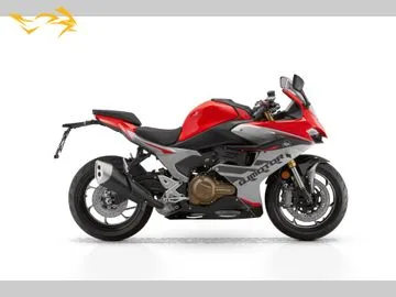 QJ Motor SRK 600 RS (2026) — foto 1