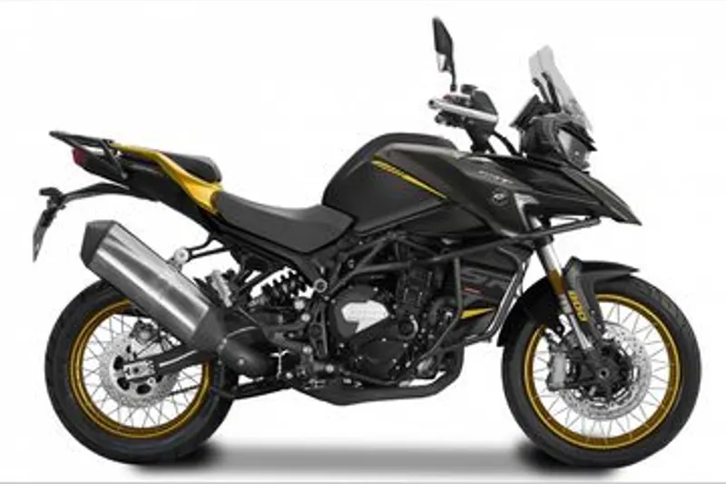 QJ Motor SRT 800 SX Touring (2026)