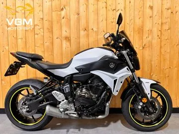 Yamaha MT-07 (2017) — foto 1