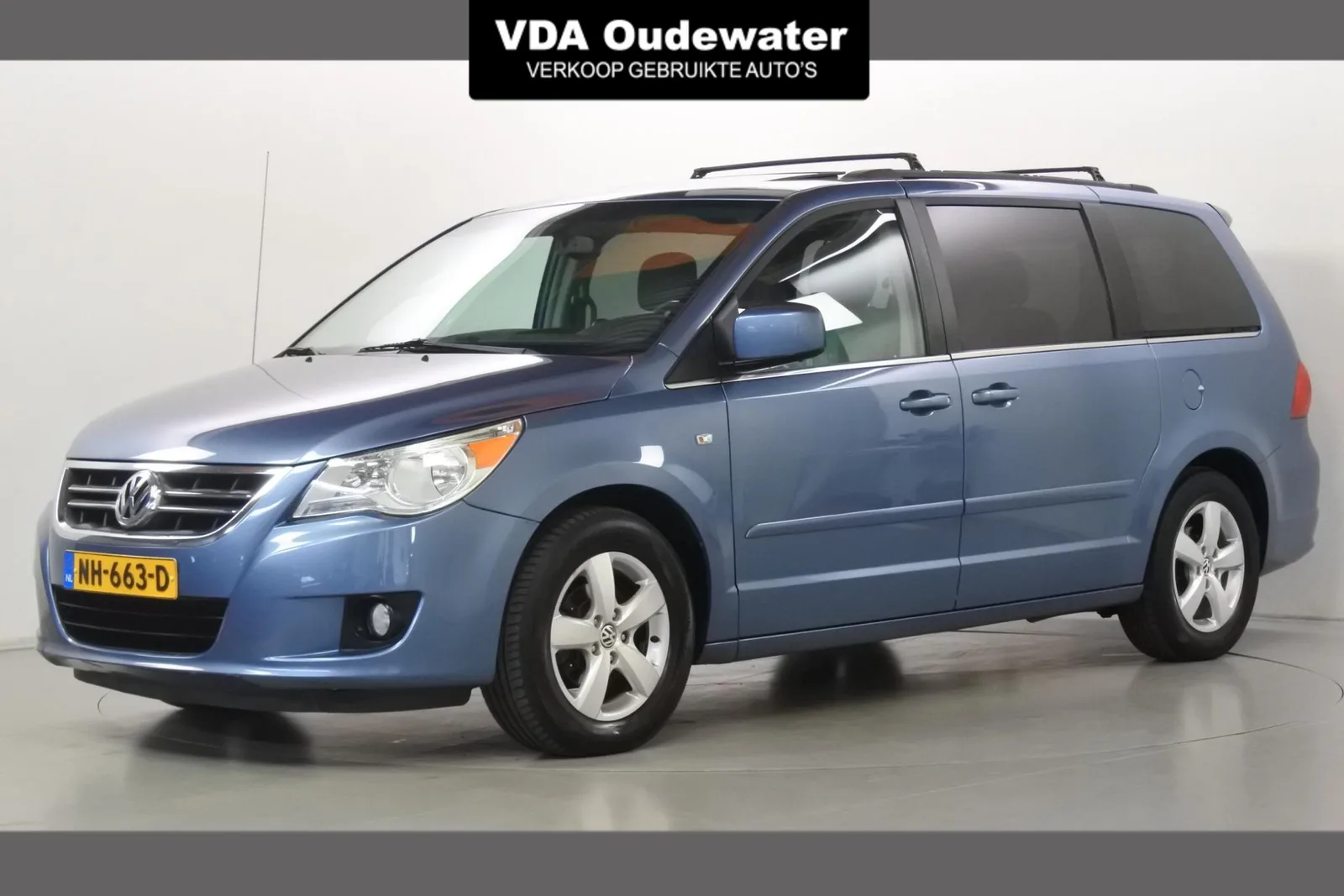 Volkswagen ROUTAN (2011) — foto 1