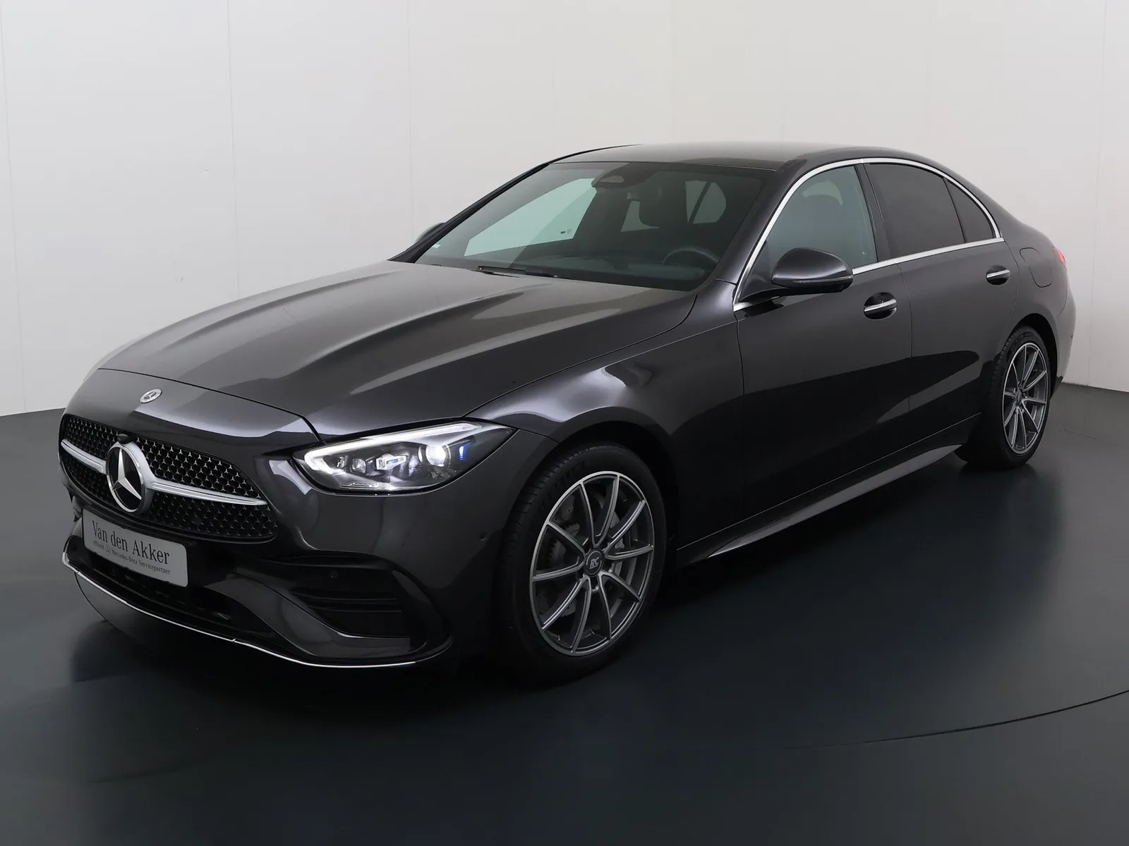 Mercedes-Benz C-Klasse (2024) — foto 1