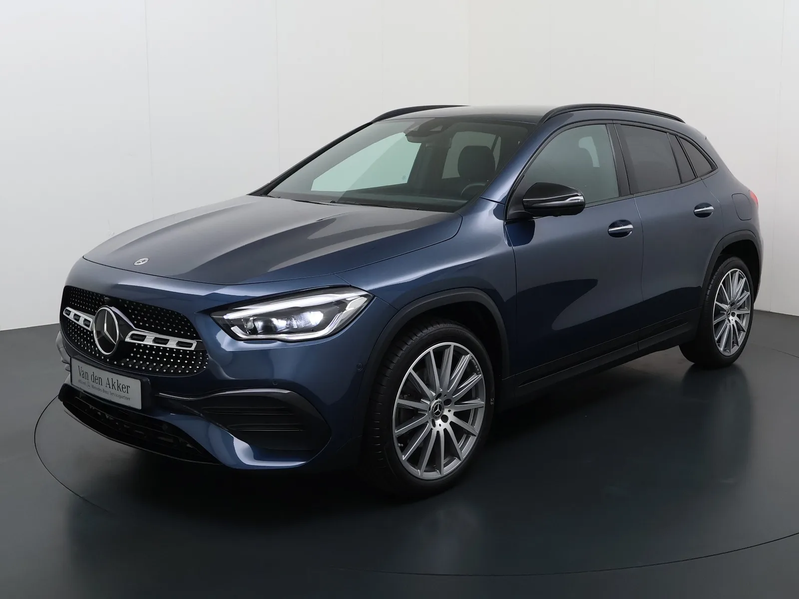 Mercedes-Benz GLA-Klasse (2023) — foto 1