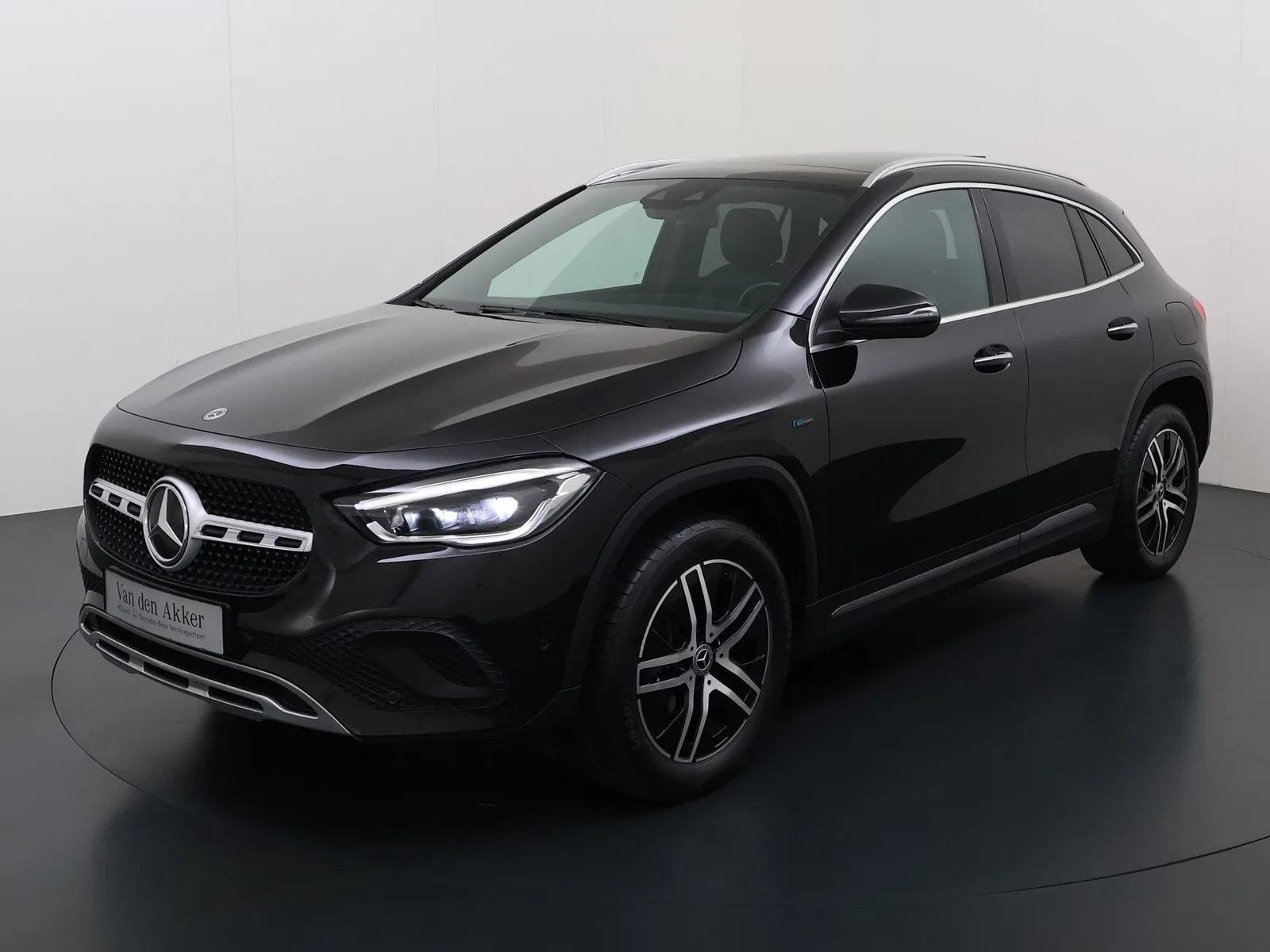 Mercedes-Benz GLA-Klasse (2020) — foto 1