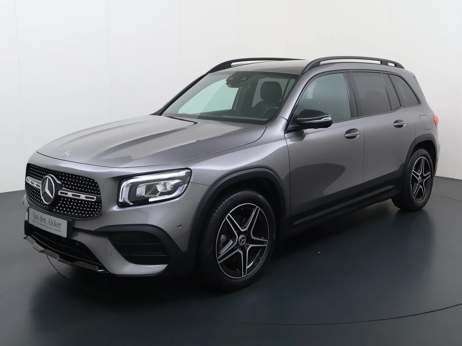 Mercedes-Benz GLB-Klasse (2022) — foto 1
