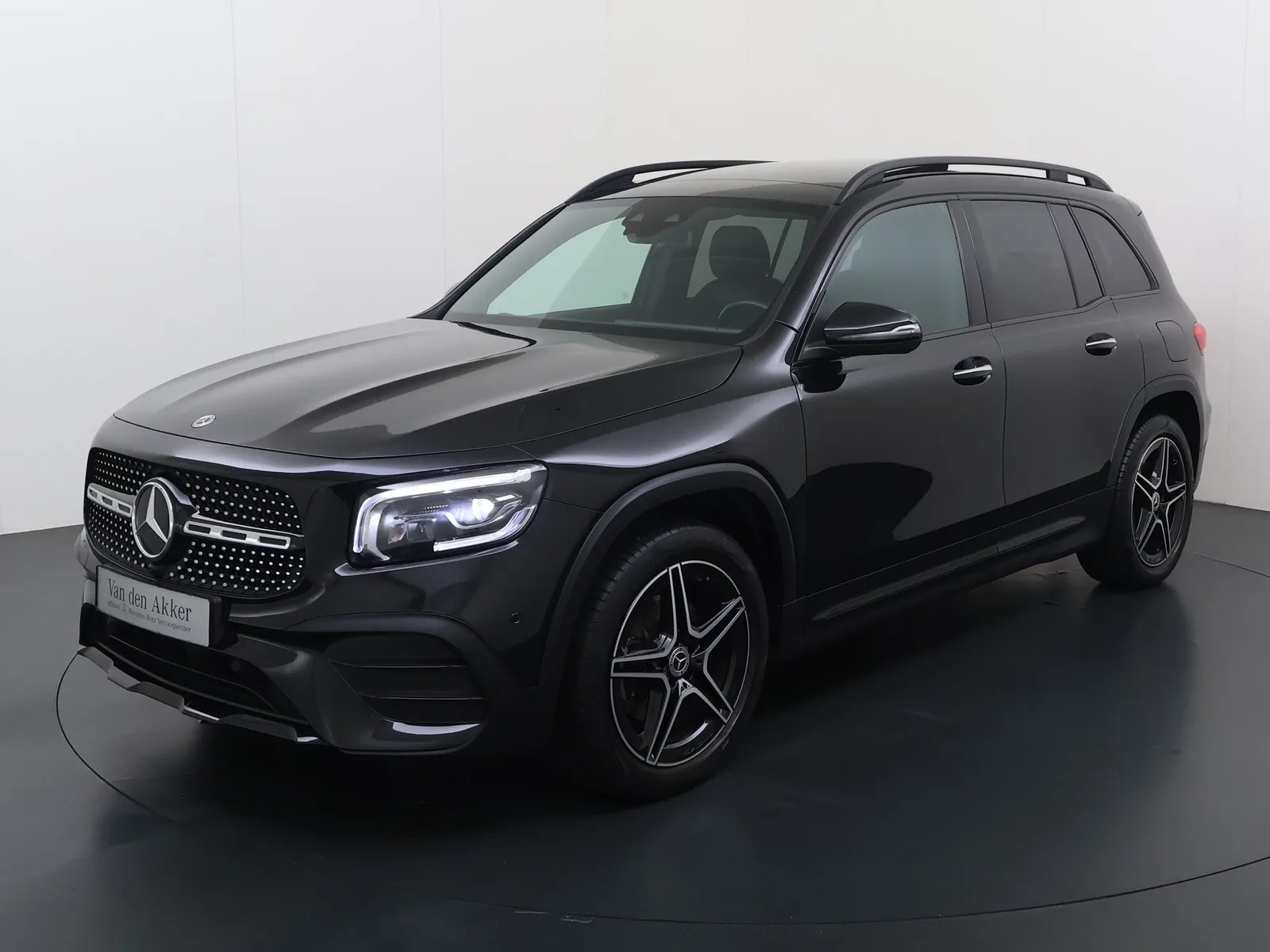 Mercedes-Benz GLB-Klasse (2022) — foto 1