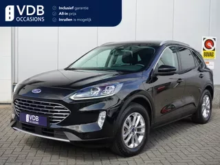 Ford Kuga (2021) — foto 1