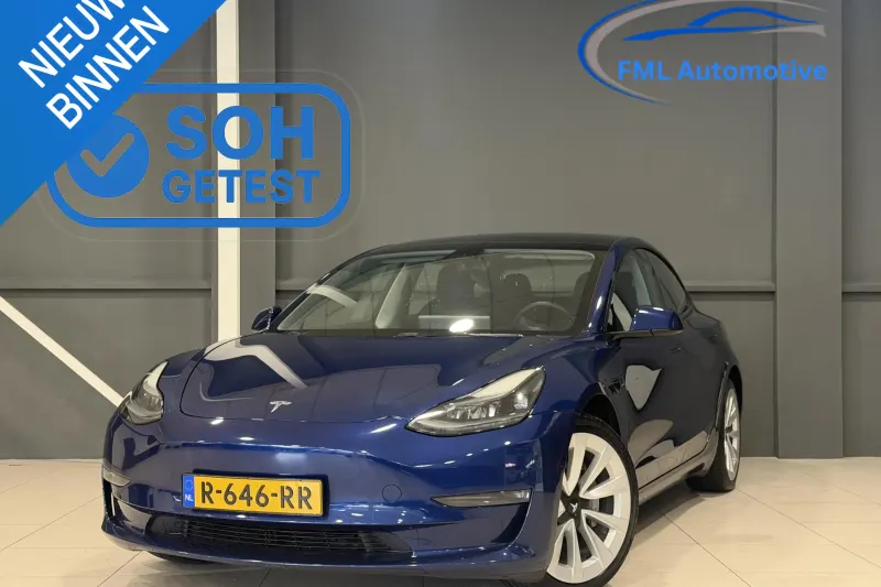 Tesla Model 3 (2021)