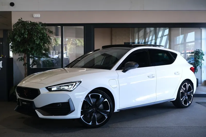 CUPRA Leon (2022)