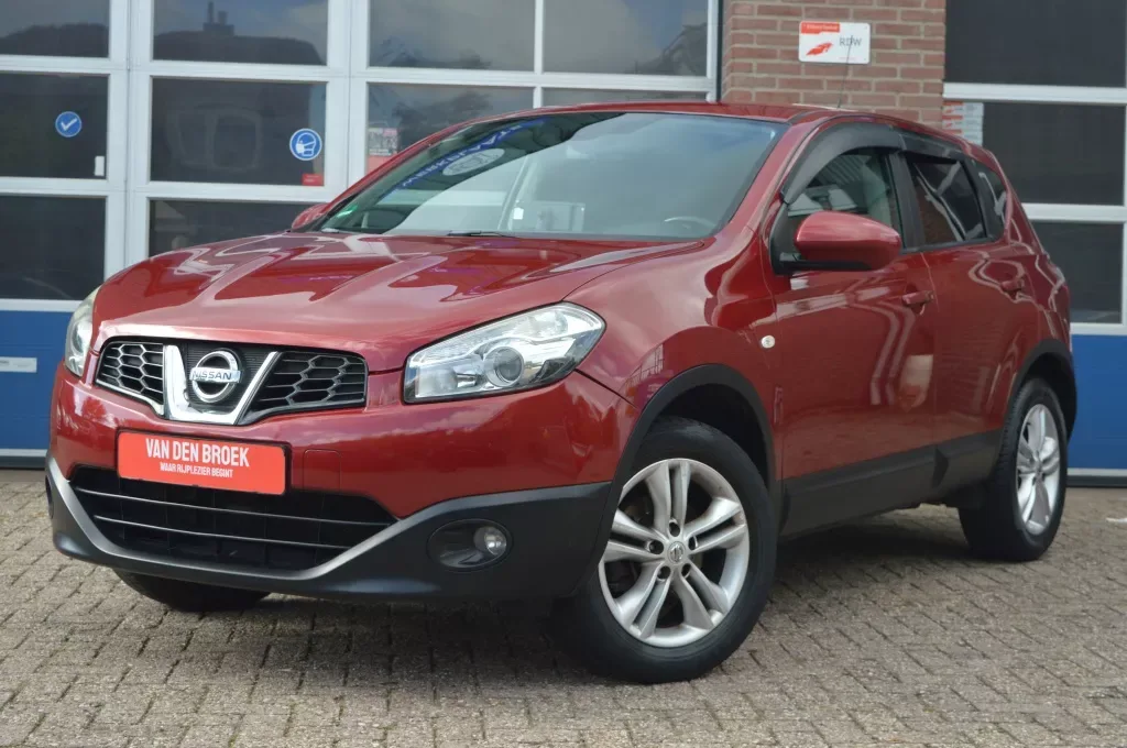 Nissan Qashqai (2012) — foto 1