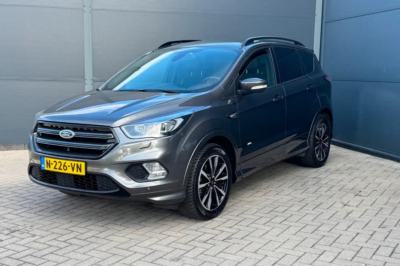 Ford Kuga (2017)