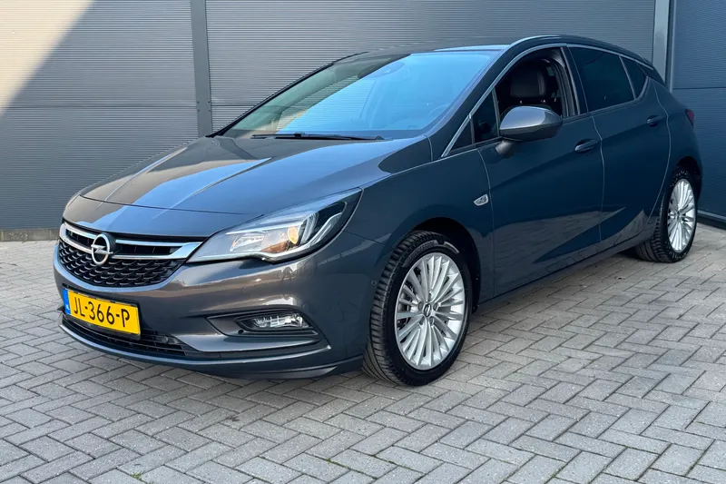 Opel Astra (2016)