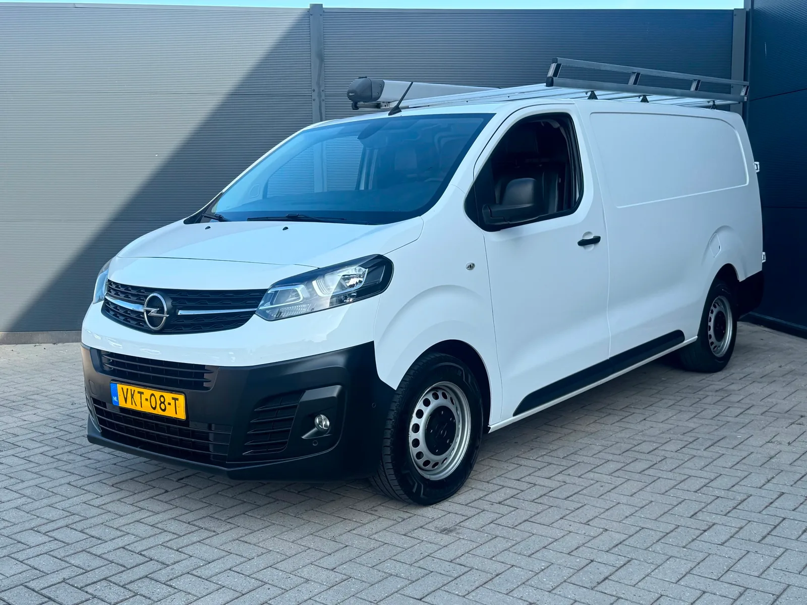 Opel Vivaro (2021) — foto 1