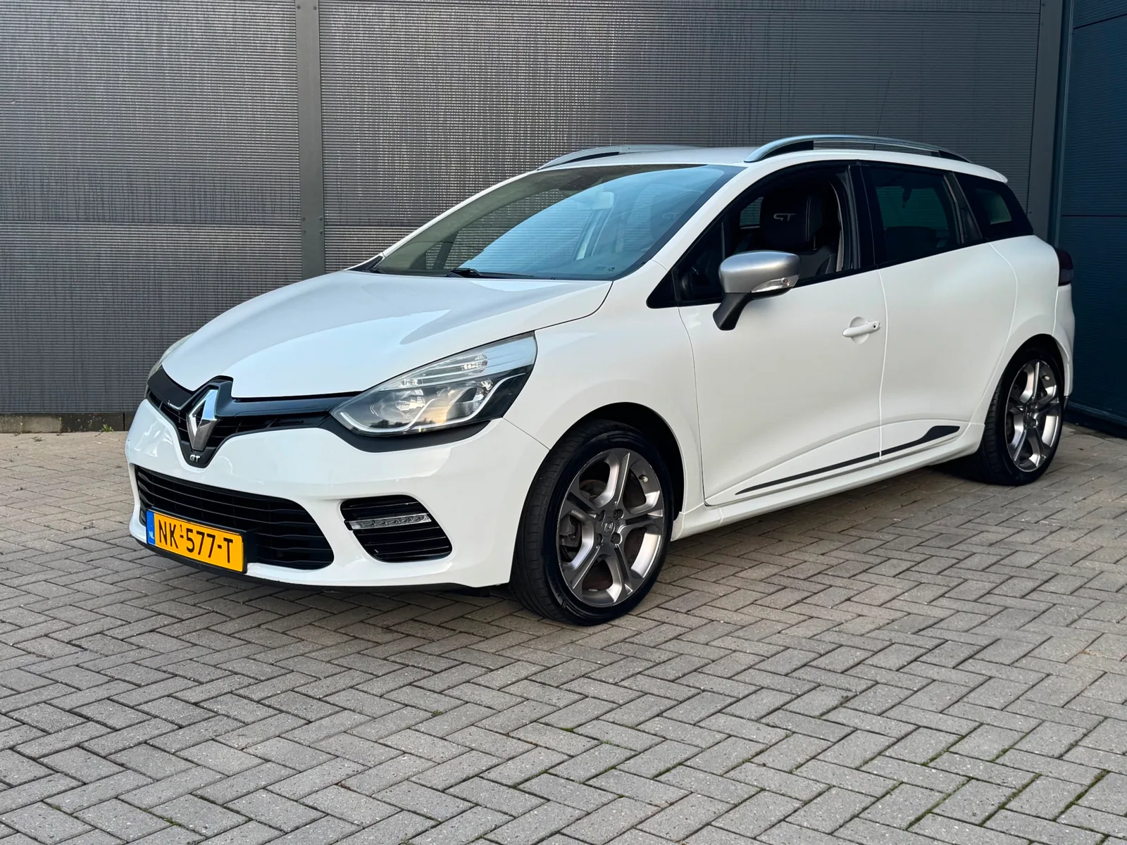 Renault Clio (2014) — foto 1