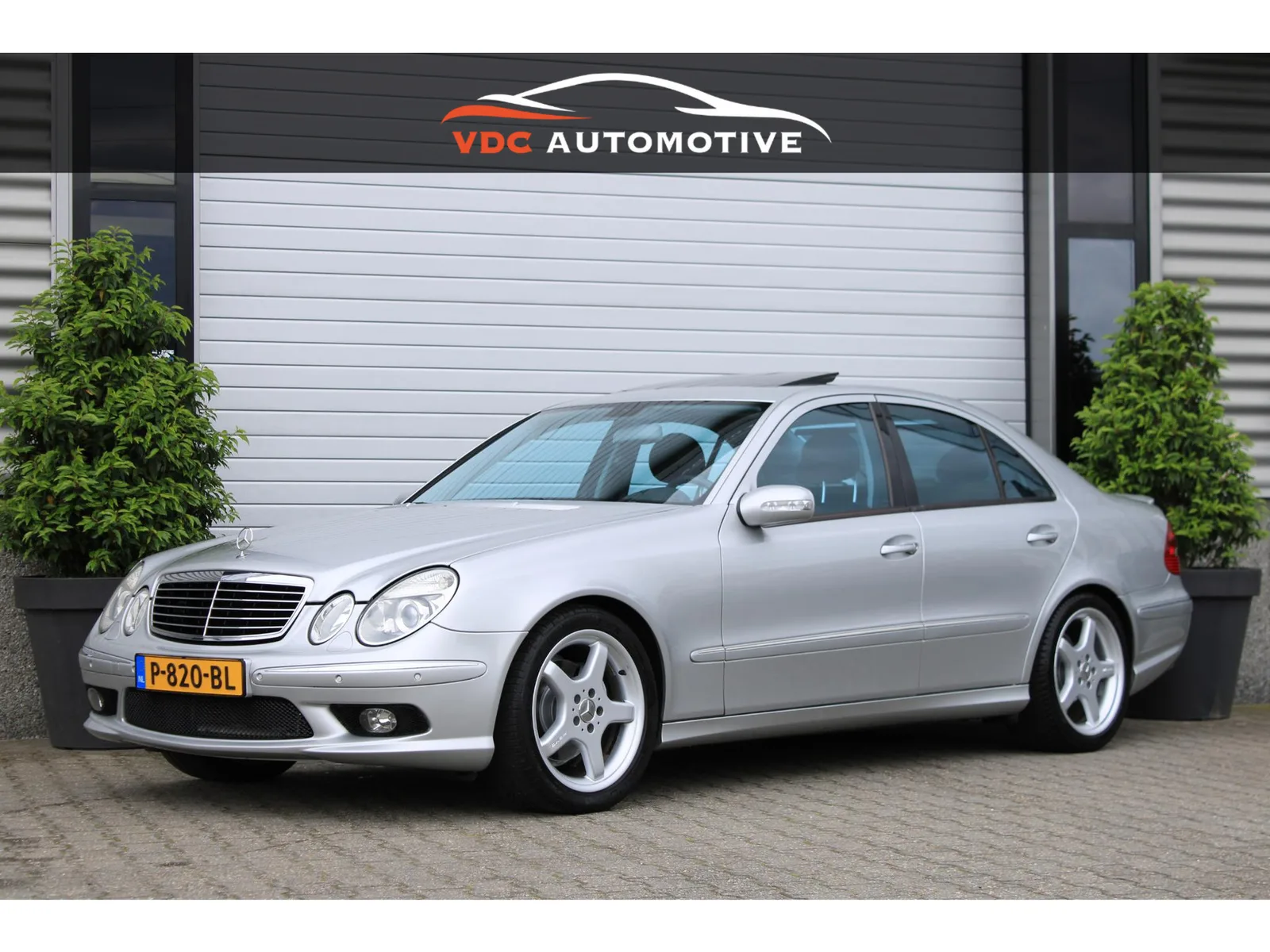 Mercedes-Benz E-Klasse (2005) — foto 1