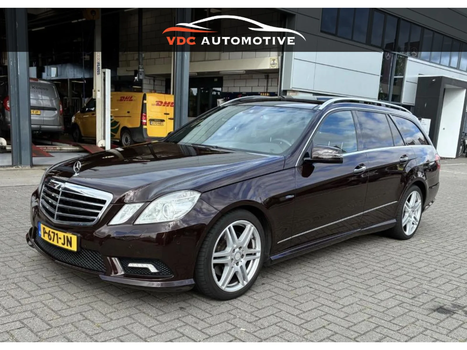 Mercedes-Benz E-Klasse (2011) — foto 1