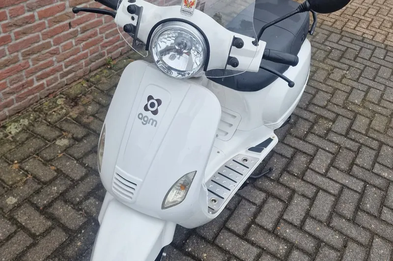 AGM VX50 (2015)