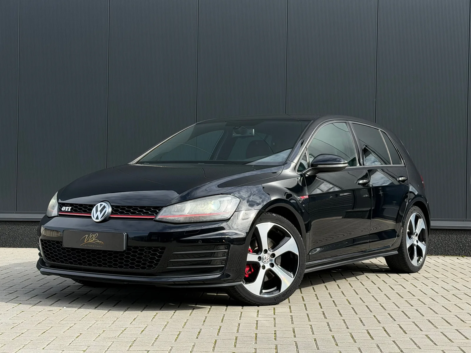 Volkswagen Golf (2014) — foto 1