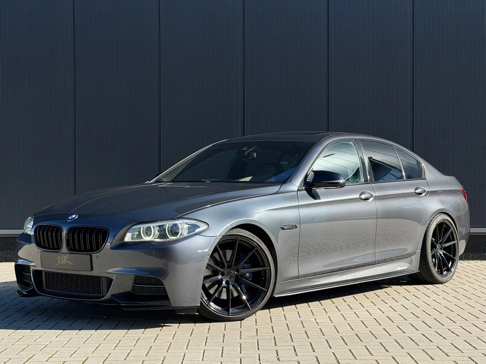 BMW 5-Serie (2016) — foto 1