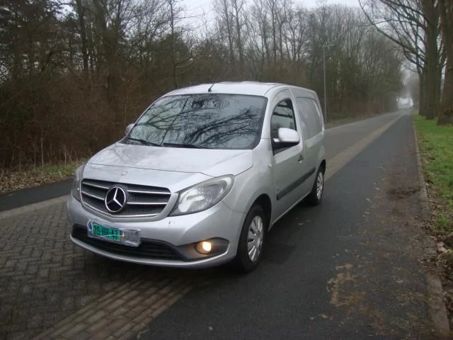 Mercedes-Benz Citan (2016) — foto 1