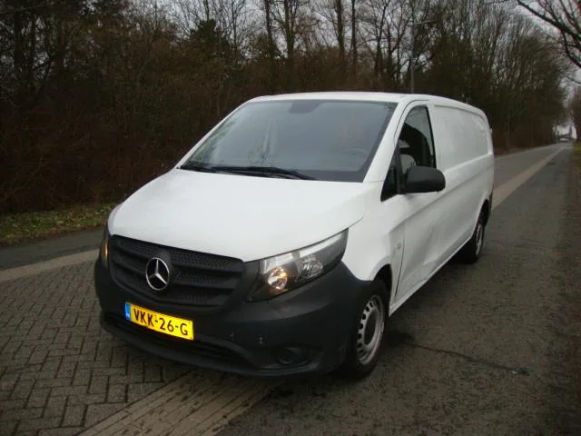 Mercedes-Benz Vito (2021) — foto 1