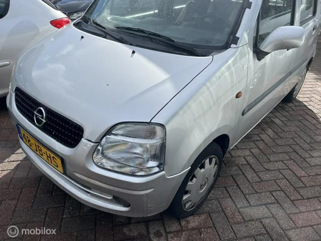Opel Agila (2002) — foto 1