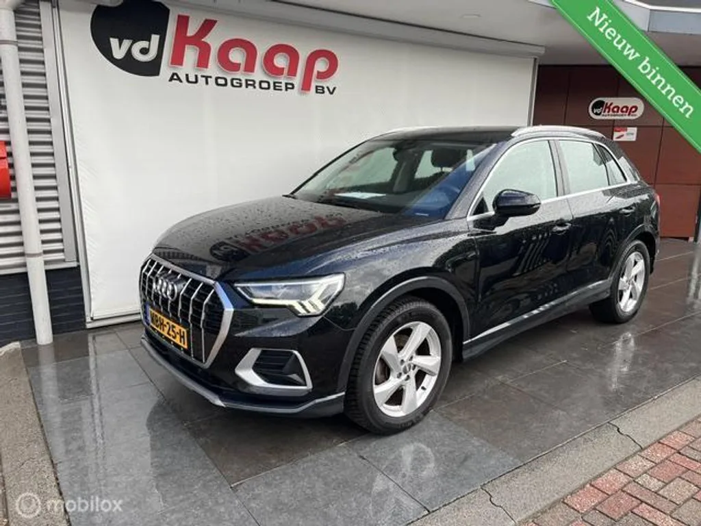 Audi Q3 (2019) — foto 1