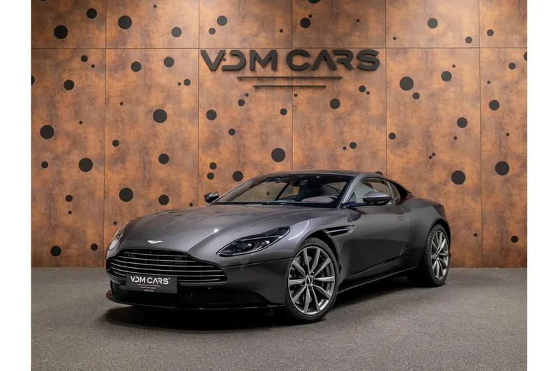 Aston Martin DB11 (2020)