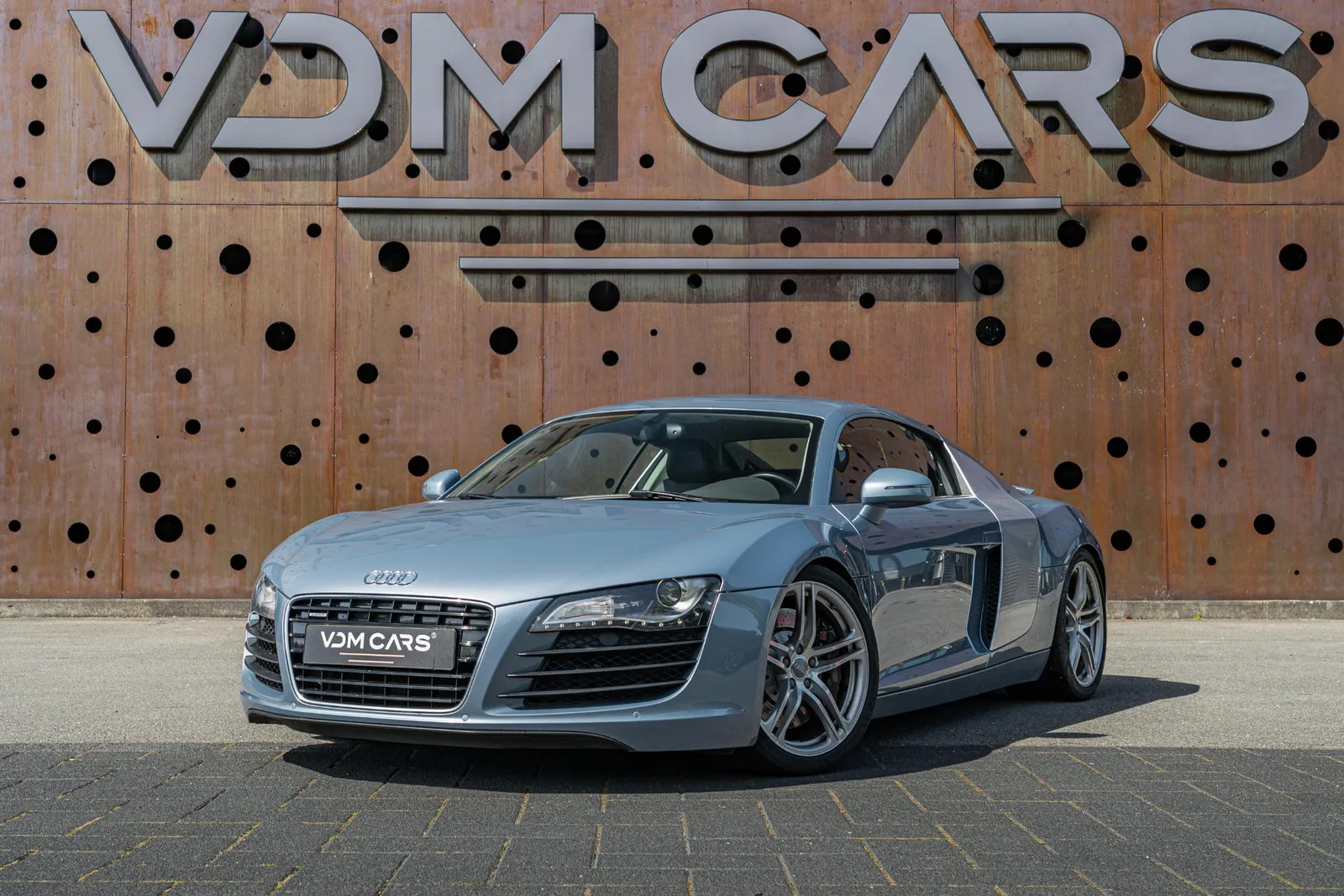 Audi R8 (2008) — foto 1