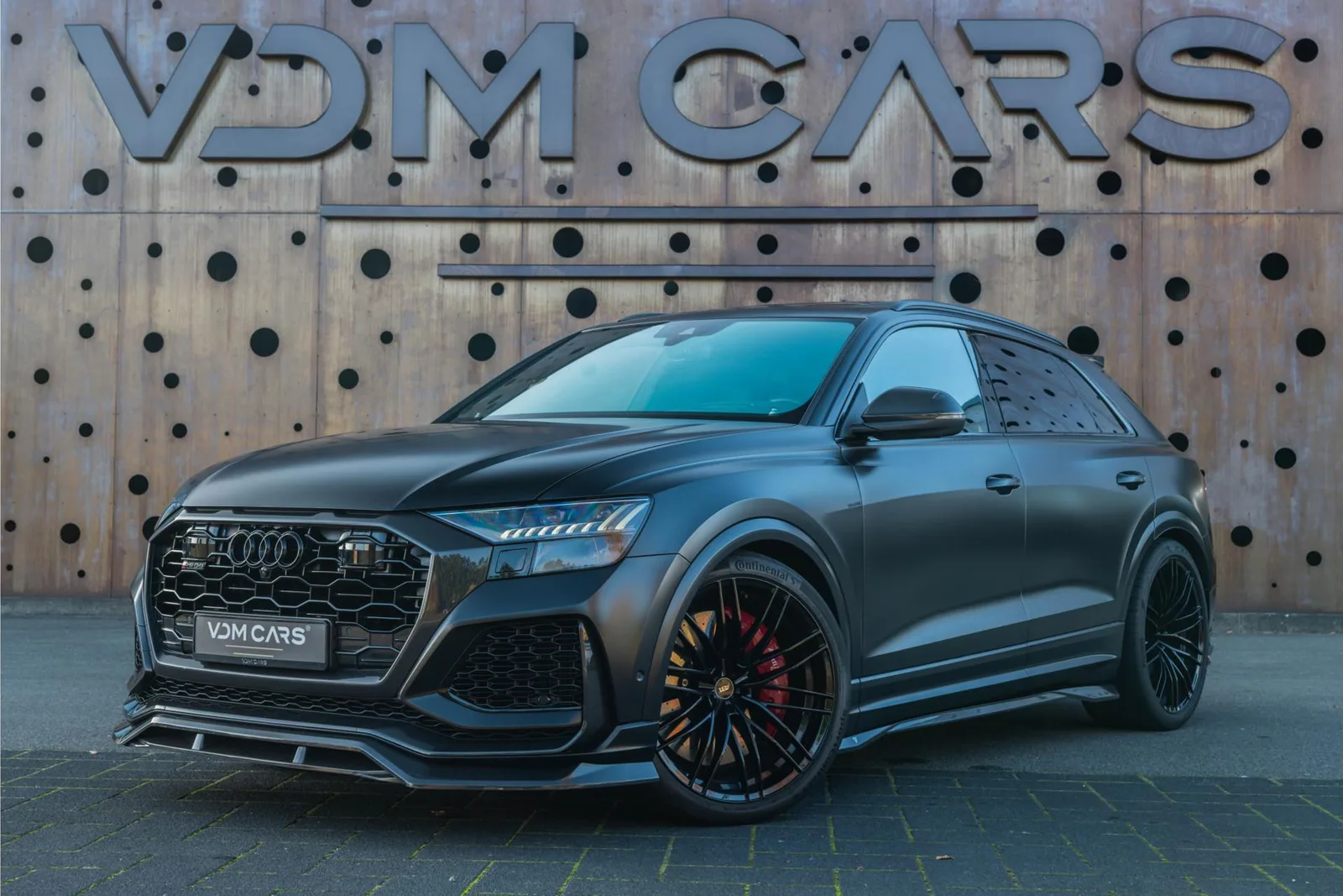 Audi RSQ8 (2023) — foto 1