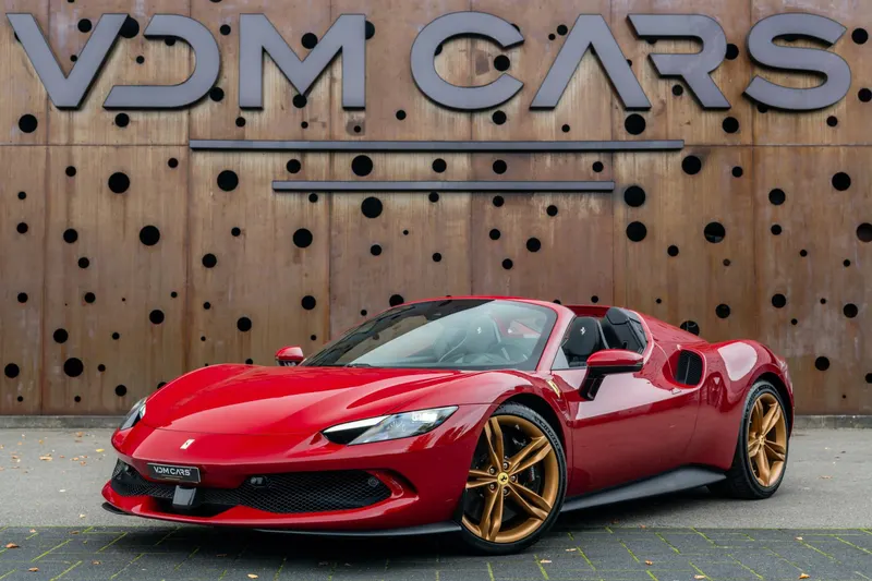 Ferrari 296 GTS (2025)