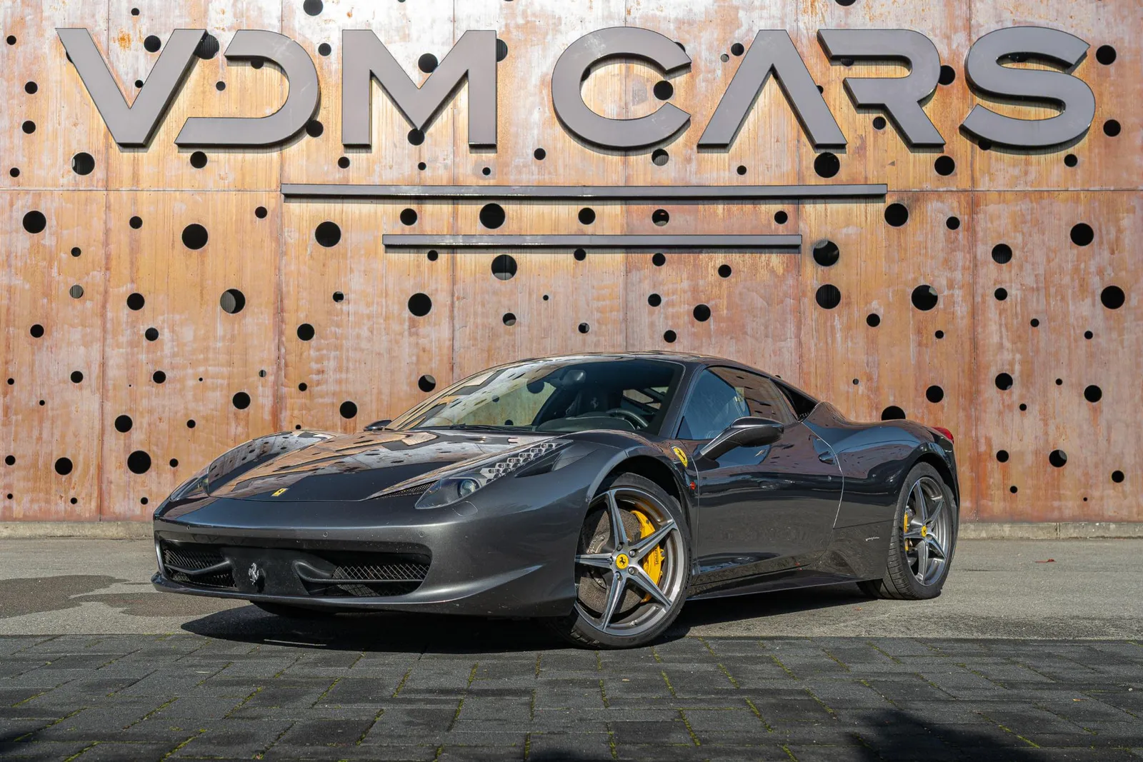 Ferrari 458 Italia (2011) — foto 1