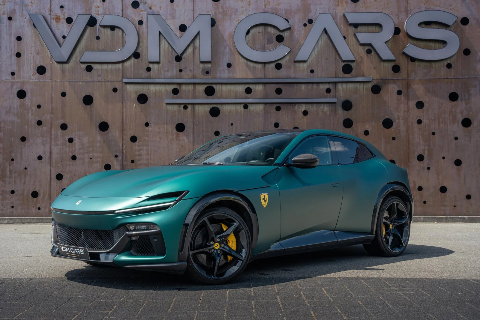 Ferrari Purosangue (2025) — foto 1
